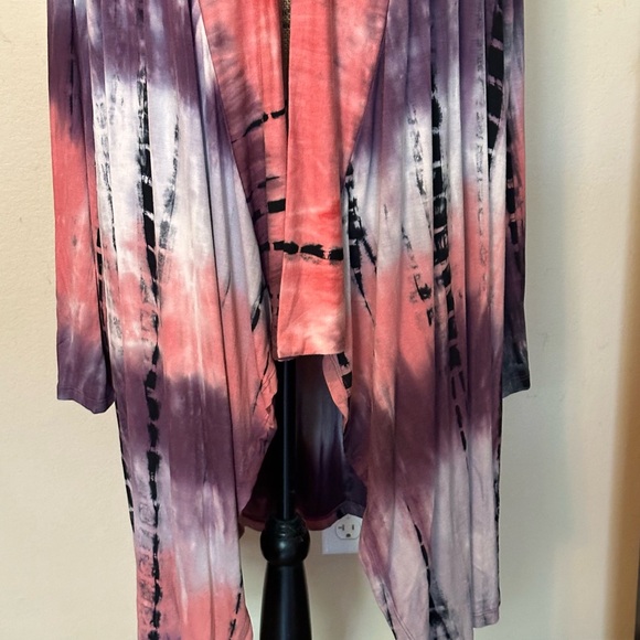 Gorgeous plus duster-New with tag! - Picture 3 of 5